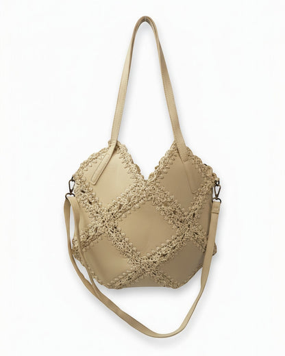 liebesnote sandfarbene Shopper-Tasche mit Häkel-Optik und Rautenmuster, Henkel und abnehmbarem Gurt